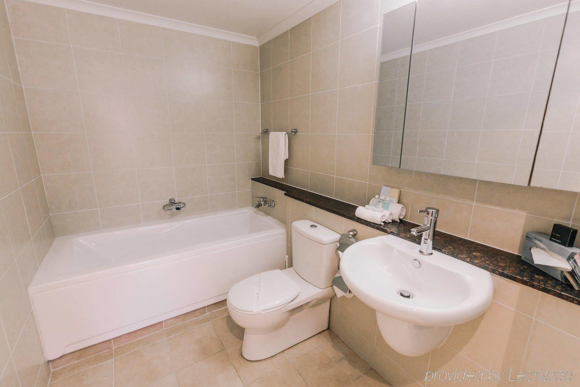 Newcastle Central Plaza Apartment Hotel Official Buitenkant foto